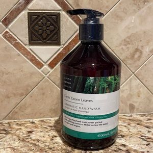 Smith French Dublin • aromatic hand wash •fresh green leaves scent